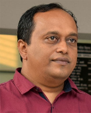 എസ് ആർ ലാൽ